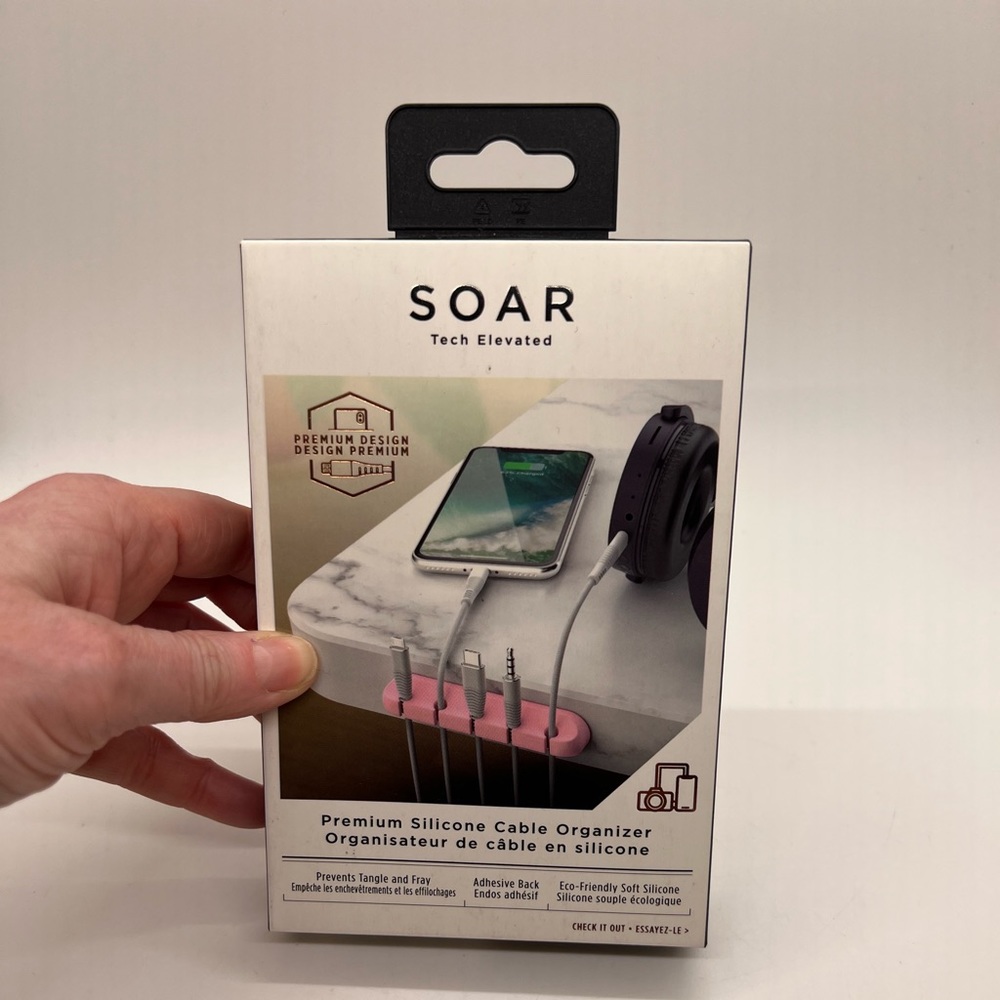 NWT SOAR premium silicone cable organizer